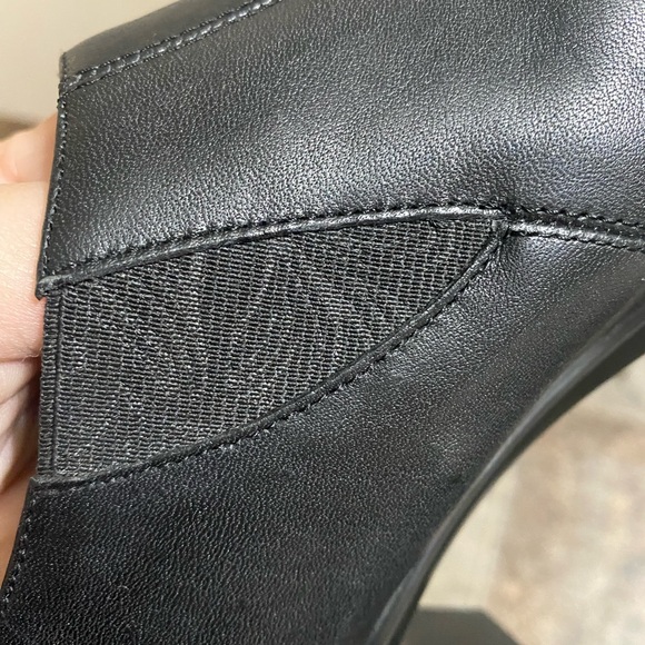 Dansko Bennett Nappa black 2.75" leather bootie/heels. Women's EU 39 (US 8.5) - Picture 8 of 10